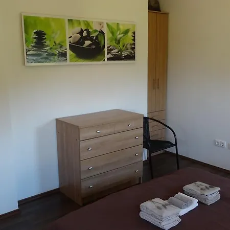 Villa Isa - 3 Bedrooms, 2 Bathrooms, Pool Lakmartin